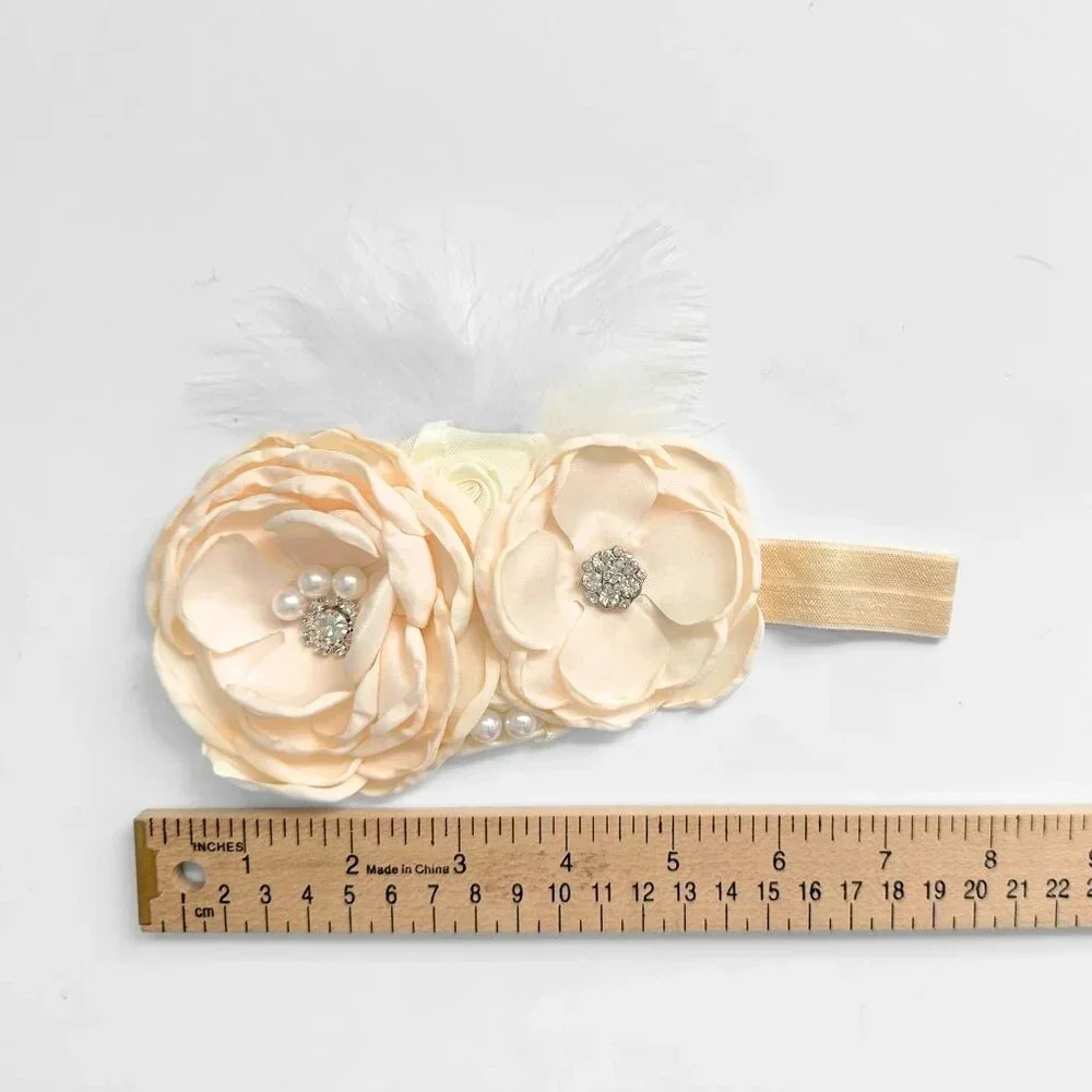 NWT Pretty Vintage Inspired Girls Headband Floral Beaded Feathers Cream OS